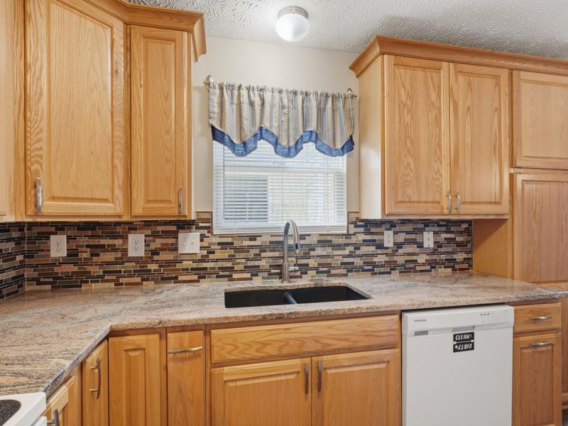 5537 Mossy Creek Drive, Dublin, OH 43016 Photo 10