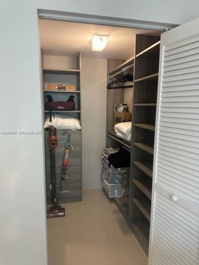 950 Brickell Bay Dr , Unit 2104, Miami, FL 33131 Photo