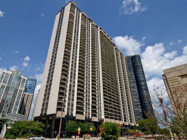 400 E Randolph Street, Unit 2608, Chicago, IL 60601