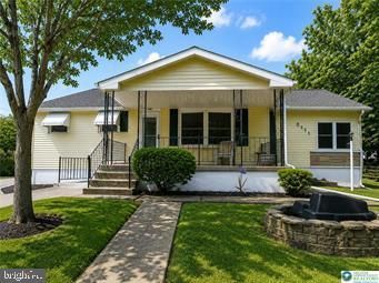 835 E MONTGOMERY STREET , ALLENTOWN, PA 18103