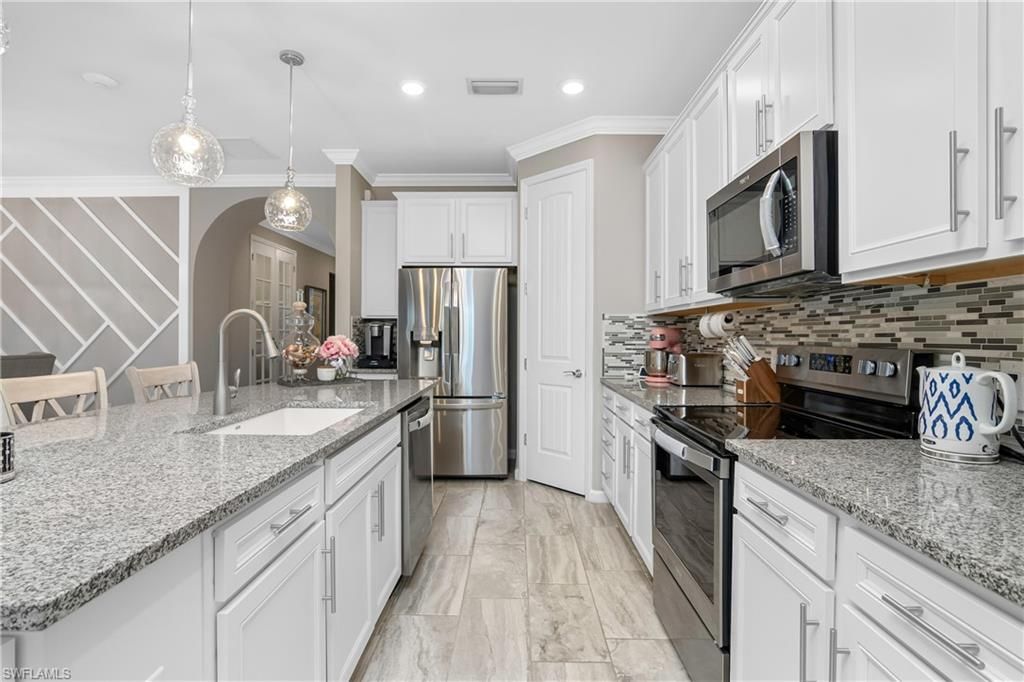 19826 Bittersweet Ln, Estero, FL 33928 Photo