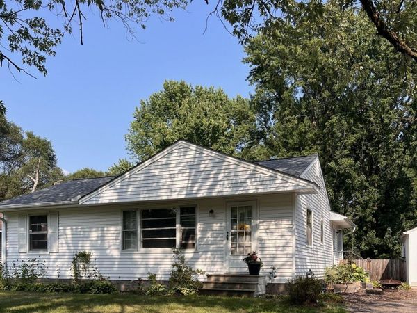 5902 Saint Albans Street N, Shoreview, MN 55126