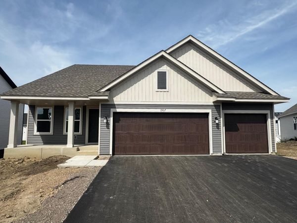 1907 Dogwood Court, Carver, MN 55315