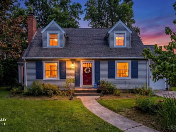 709 E Chestnut Street, Oxford, OH 45056