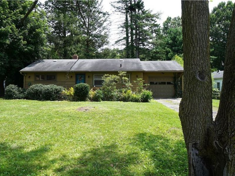 264 Kent Drive, Tallmadge, OH 44278 Photo 2