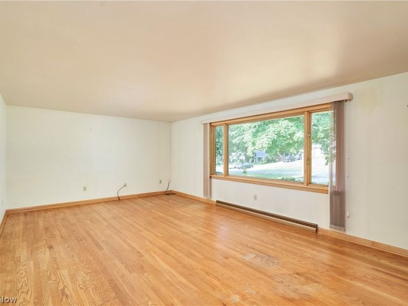 257 Fairview Avenue, Doylestown, OH 44230 Photo 2