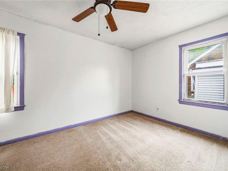 229 E 326th Street, Willowick, OH 44095 Photo 10