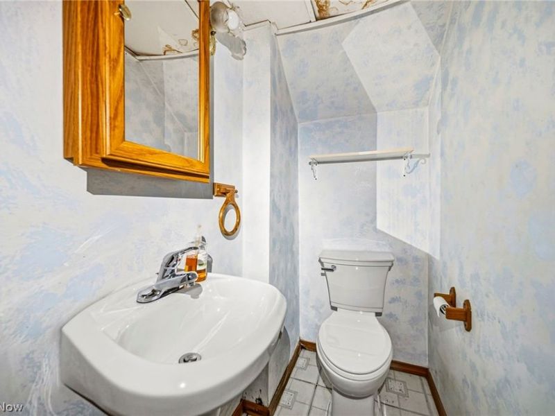 229 E 326th Street, Willowick, OH 44095 Photo 22