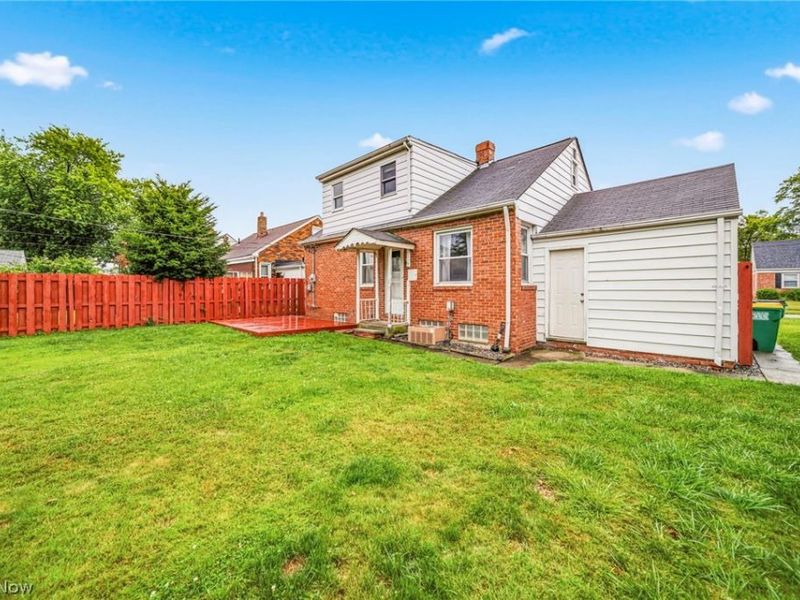 229 E 326th Street, Willowick, OH 44095 Photo 24