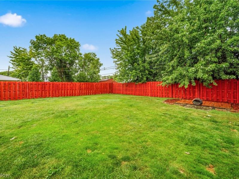 229 E 326th Street, Willowick, OH 44095 Photo 28