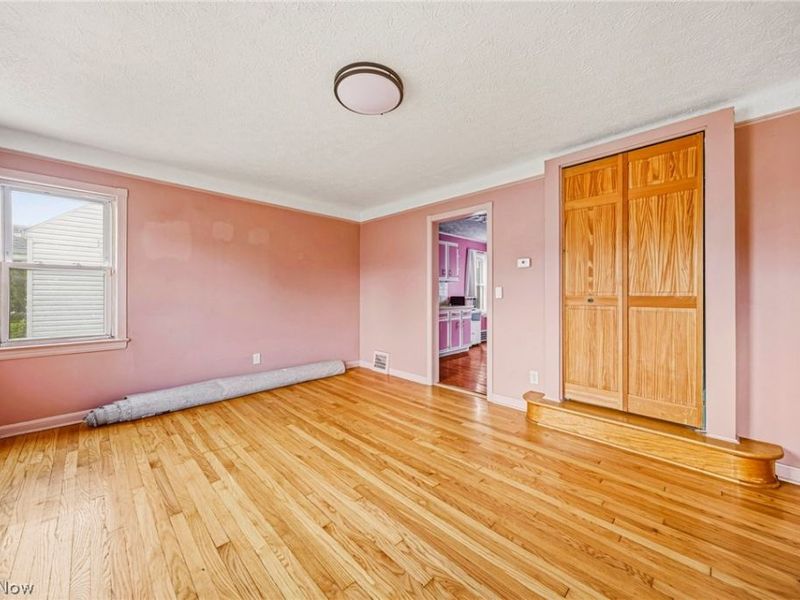 229 E 326th Street, Willowick, OH 44095 Photo 7