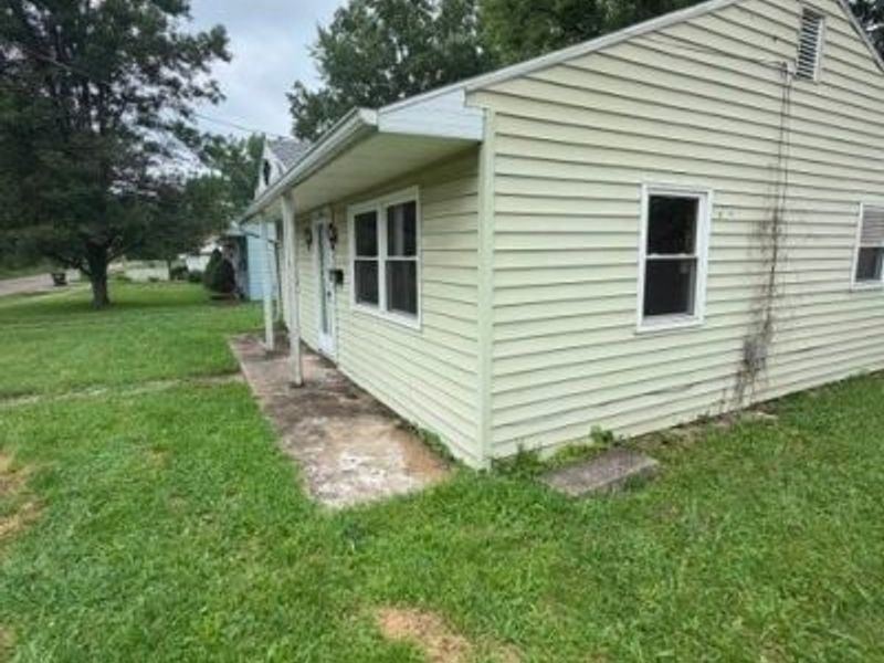 1001 Madison Avenue, Alliance, OH 44601 Photo 2