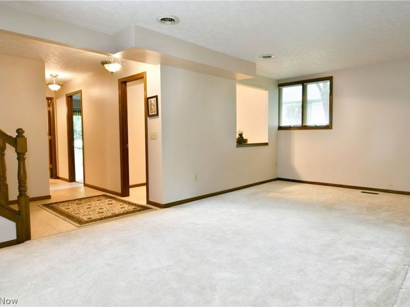 9540 Falcon Trak NE, Warren, OH 44484 Photo 33