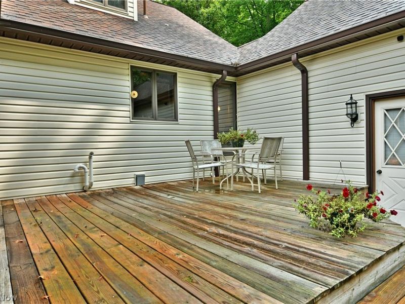 9540 Falcon Trak NE, Warren, OH 44484 Photo 45