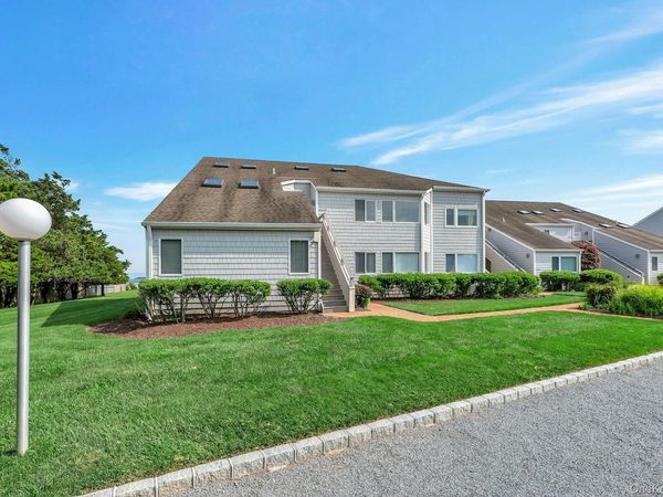 2820 Shipyard Lane , Unit 1B2, East Marion, NY 11939