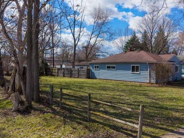21913 Powers Avenue , Dearborn Heights, Mi 48125
