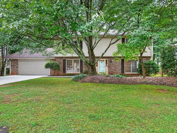4682 Stonehenge Drive, Dunwoody, GA 30360