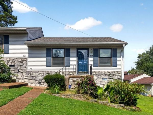 808 Apple Dr , Nashville, TN 37211