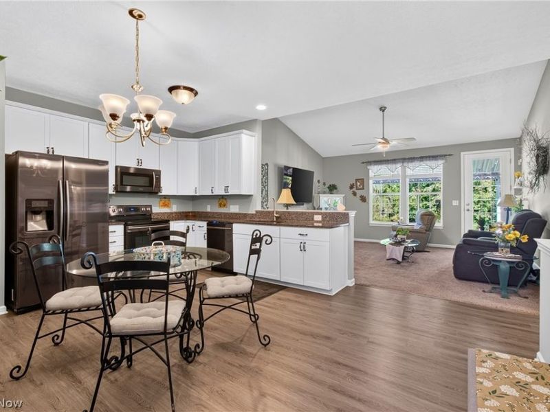 267 Oakview Circle, Tallmadge, OH 44278 Photo 4
