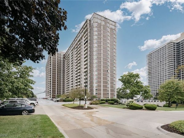 12900 Lake Avenue , Unit 1924, Lakewood, OH 44107