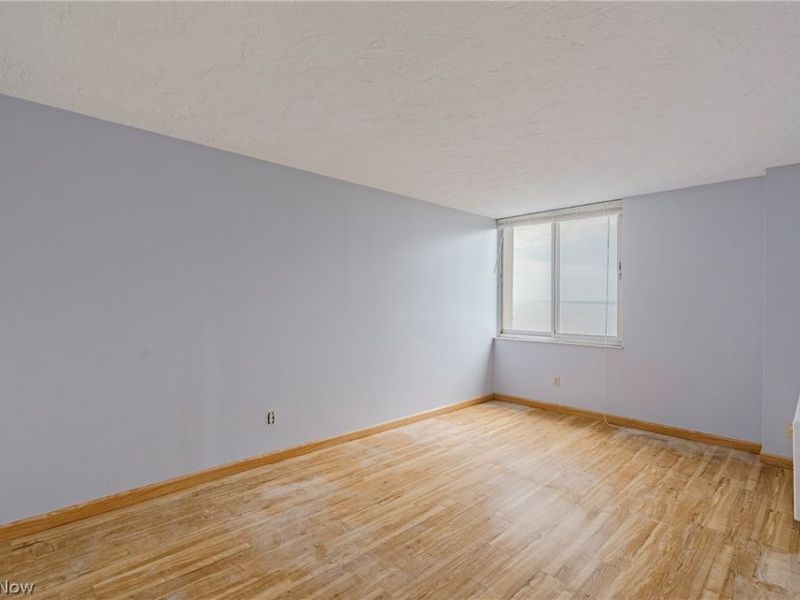 12900 Lake Avenue, Unit 1924, Lakewood, OH 44107 Photo 21
