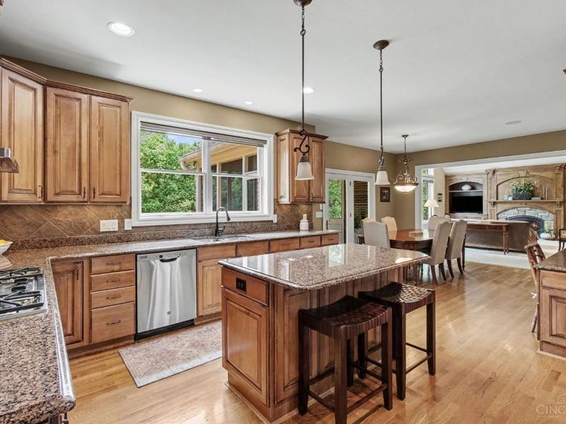 6311 Mercers Pointe Drive, Anderson Township, OH 45244 Photo 13