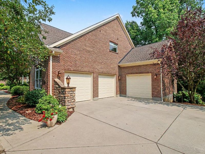 6311 Mercers Pointe Drive, Anderson Township, OH 45244 Photo 45