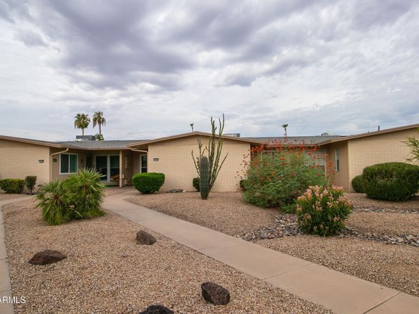 18206 N STONEBROOK Drive, Sun City West, AZ 85375