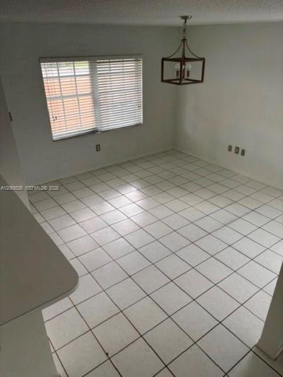 15852 SW 71st Ter, Miami, FL 33193 Photo