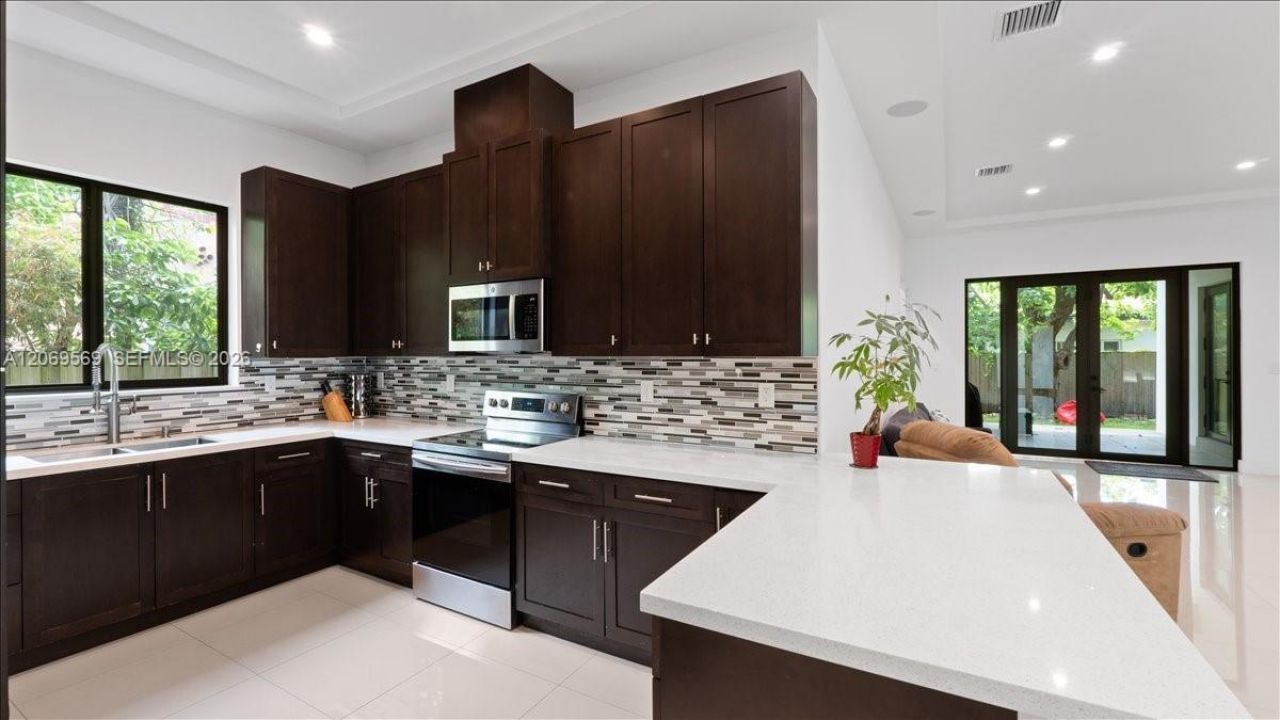 1419 SW 14th Ter, Miami, FL 33145 Photo
