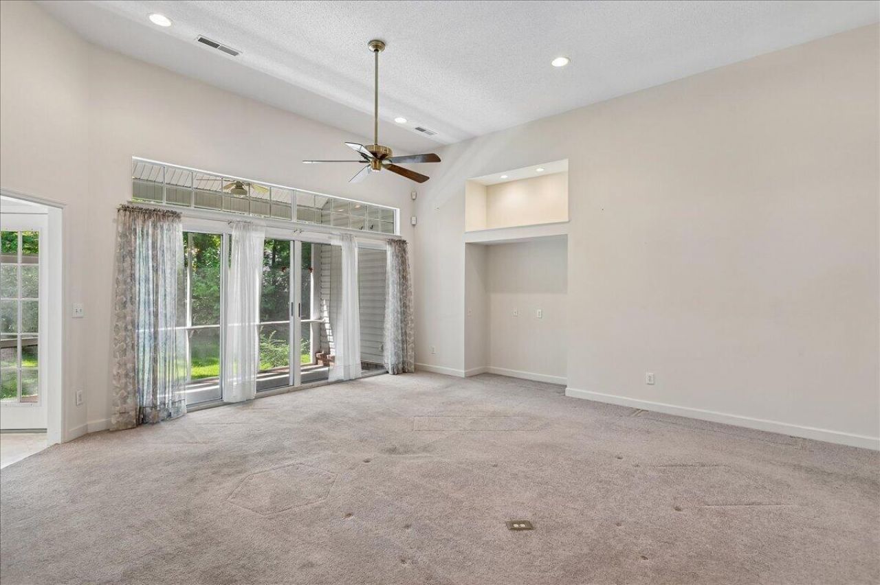 3017 Trotters Club Way Photo 13