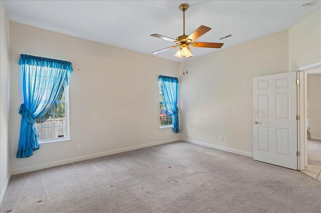 3017 Trotters Club Way Photo 40