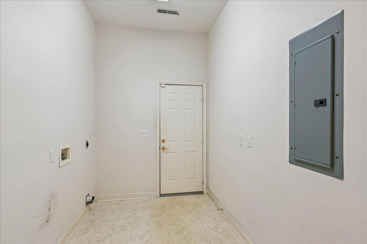 3017 Trotters Club Way Photo 50
