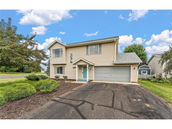 1300 Brookhaven Drive, Hammond, WI 54015