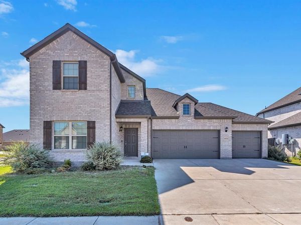 6934 Pampas Place, Venus, TX 76084