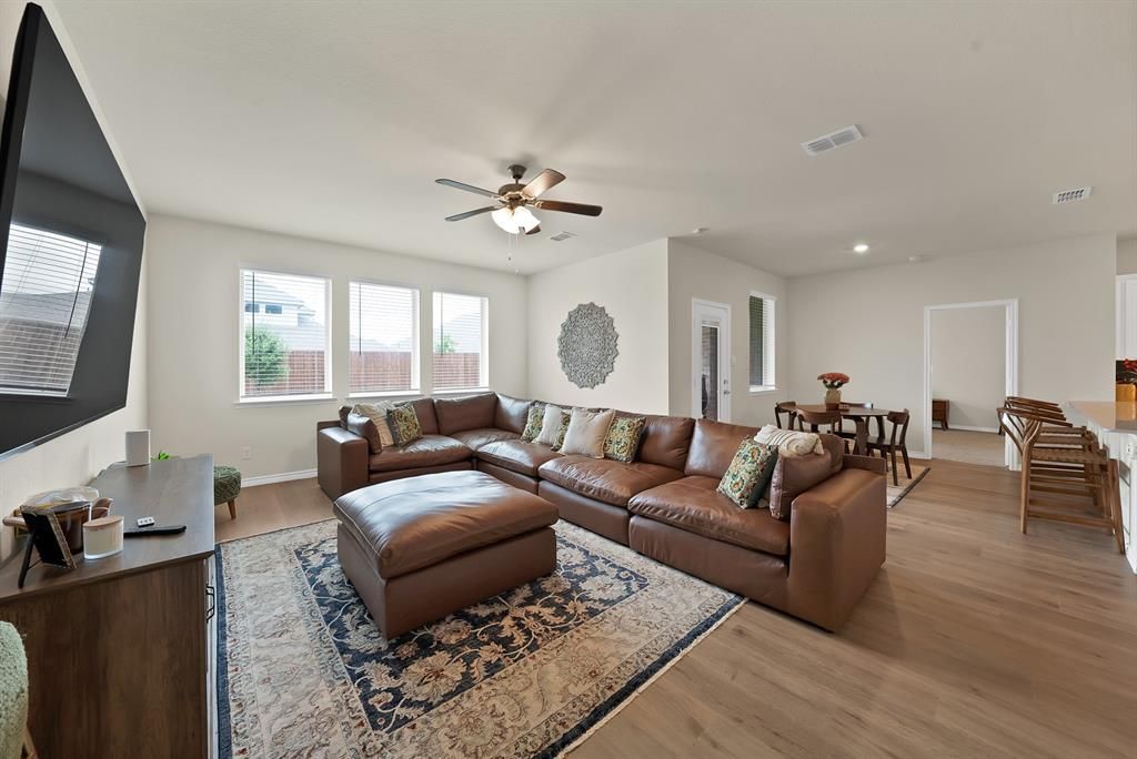 9720 Lariat Drive, Aubrey, TX 76227 Main Photo