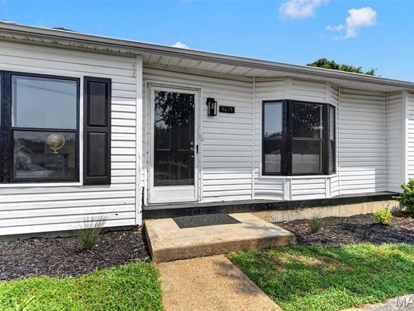 4679 Chinkapin Lane, High Ridge, MO 63049