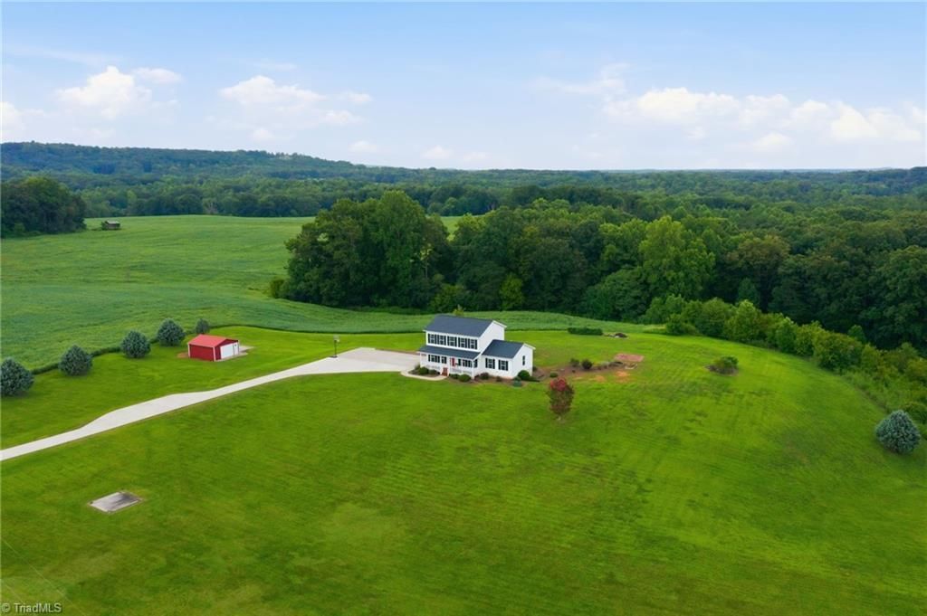 1950 Huckleberry Ridge Road, Hiddenite, NC 28636 Main Photo