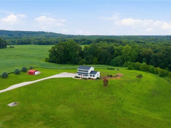1950 Huckleberry Ridge Road, Hiddenite, NC 28636