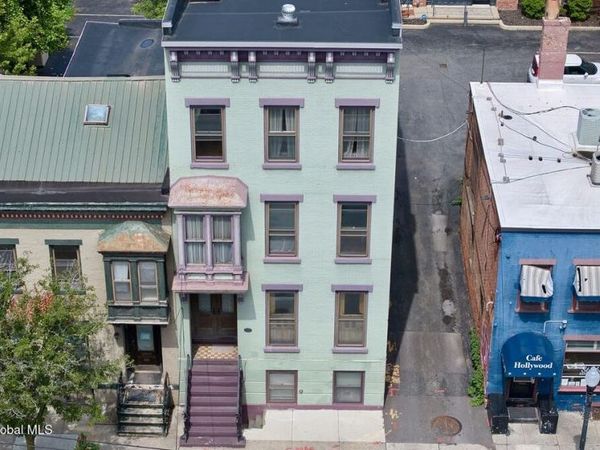 277 Lark Street, Albany, NY 12210