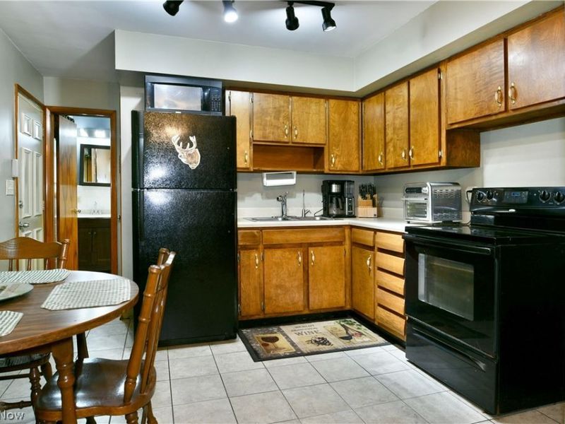 1605 Difford Drive, Niles, OH 44446 Photo 14