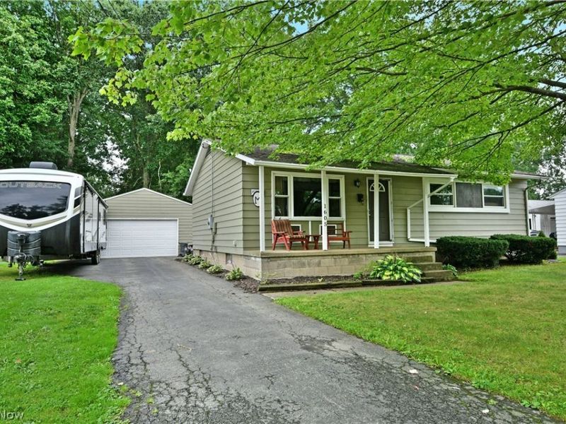 1605 Difford Drive, Niles, OH 44446 Photo 3