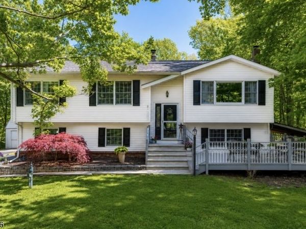 83 Brink Rd, Wantage, NJ 07461