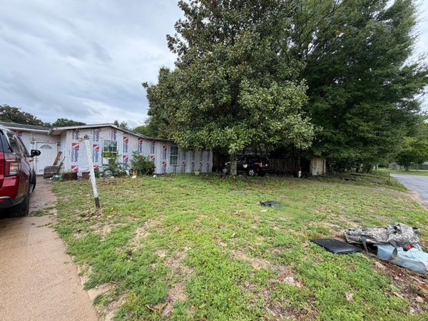 609 Manchester Road, Fort Walton Beach, FL 32547