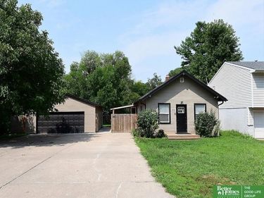 5630 S 51 Street, Omaha, NE 68117