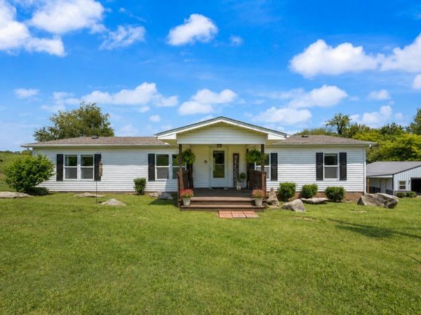 236 Woodruff Rd , Adams, TN 37010