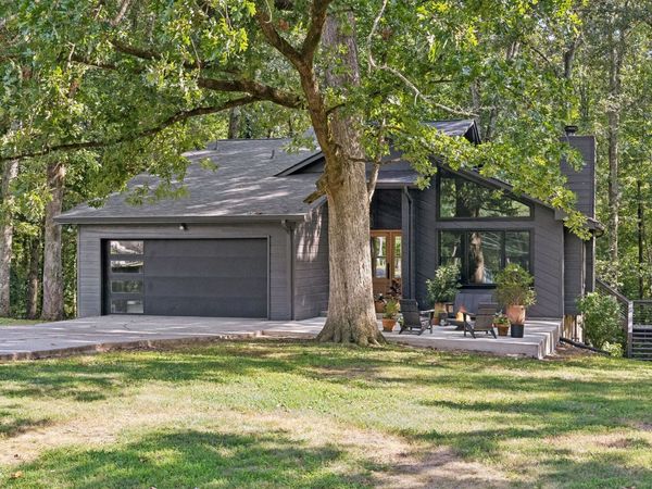 345 Twin Oaks Dr, Kingston Springs, TN 37082