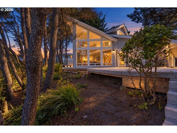 6765 GLEN AVE, Gleneden Beach, OR 97388