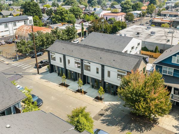 4990 NE 26th AVE, Unit 4, Portland, OR 97211