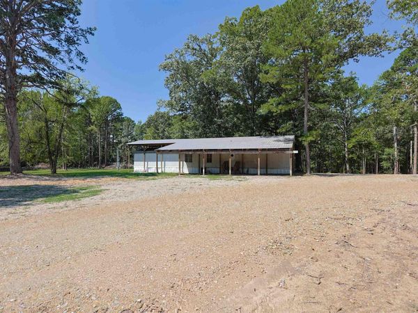 1621 N HWY 27 , Story, AR 71970